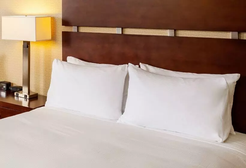 Doubletree By Hilton Hotel Billings