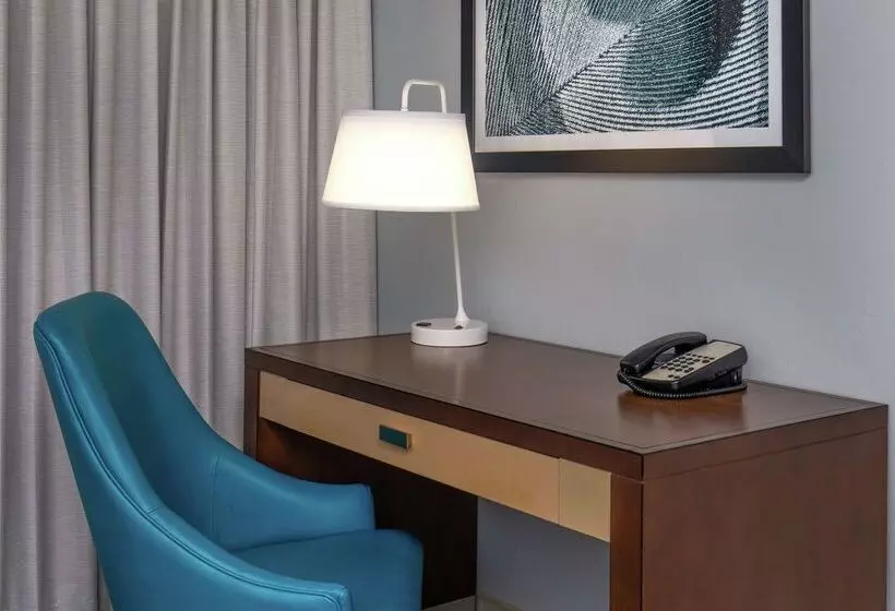 Otel Doubletree By Hilton Columbia