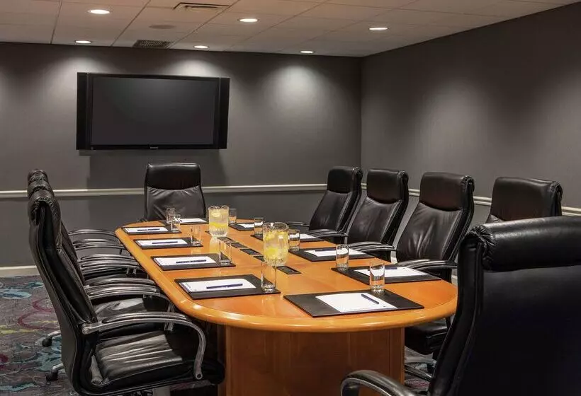 Otel Doubletree By Hilton Columbia