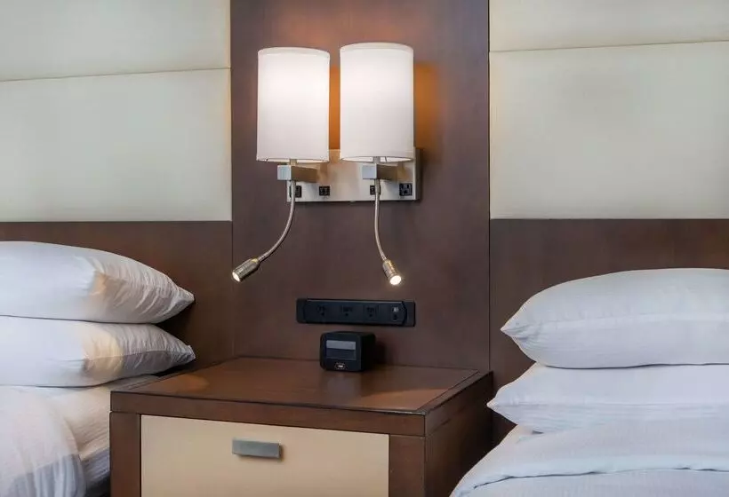 Otel Doubletree By Hilton Columbia