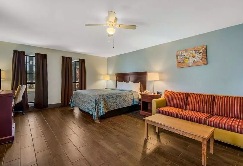 Отель Econo Lodge Inn & Suites Fulton  Rockport