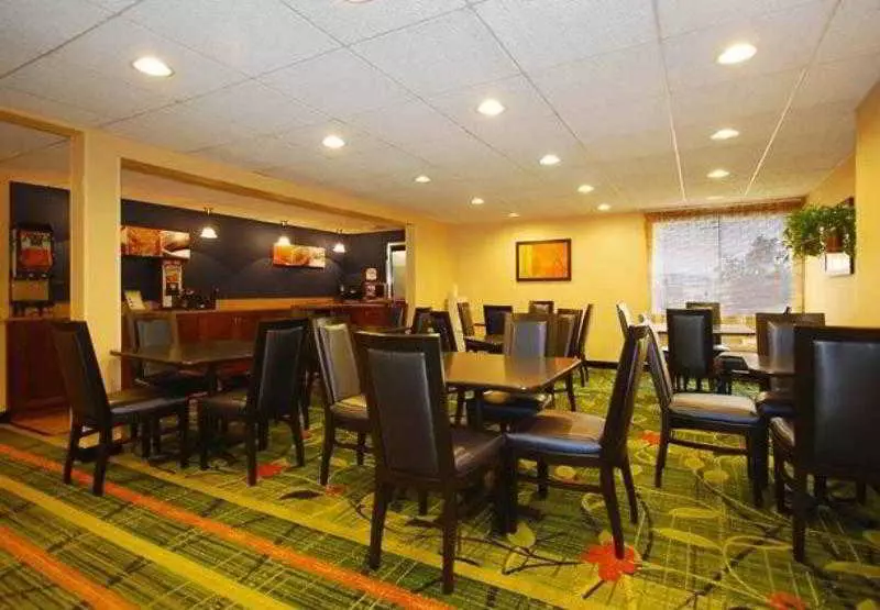فندق Fairfield Inn Boston Dedham