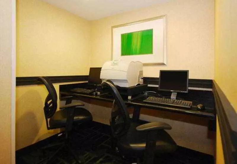 فندق Fairfield Inn Boston Dedham