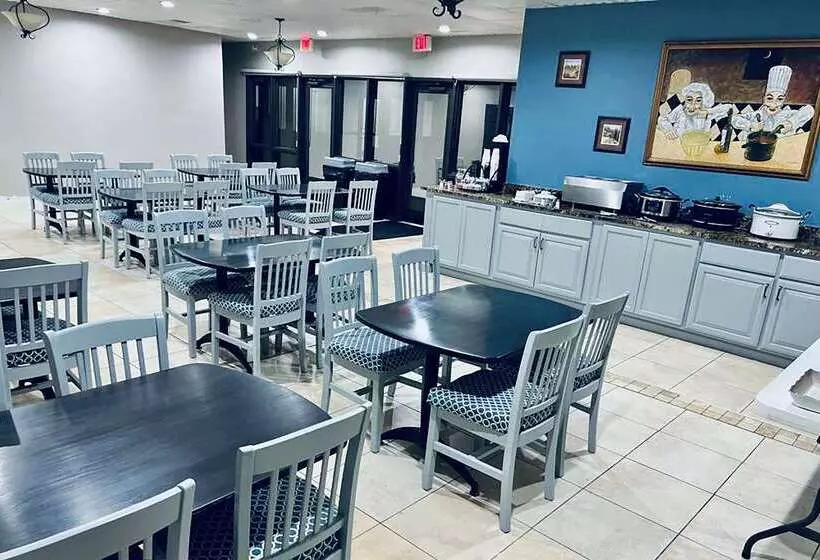 Отель Baymont Inn And Suites By Wyndham Farmington, Mo