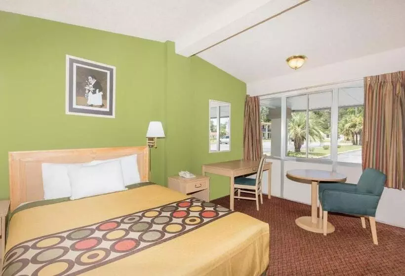 فندق Knights Inn Statesboro