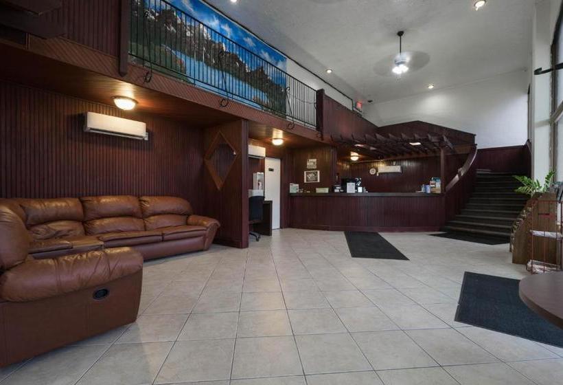 בית מלון כפרי Little Suites Provo Extended Stay