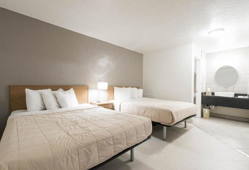 בית מלון כפרי Little Suites Provo Extended Stay