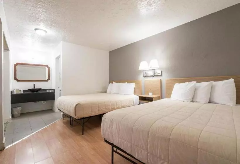 فندق Little Suites Provo Extended Stay