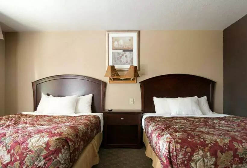 Hotel Medford OR North