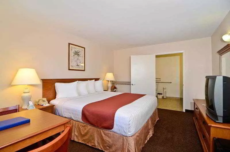 בית מלון כפרי Pleasant Inn