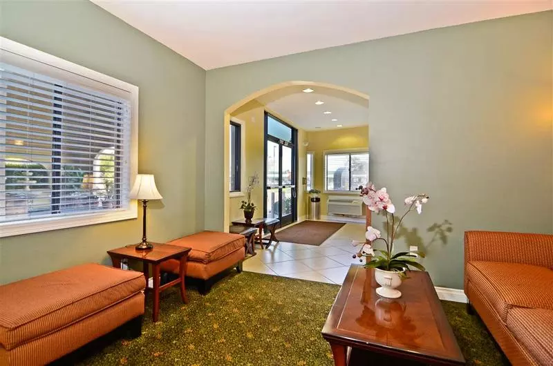 בית מלון כפרי Pleasant Inn