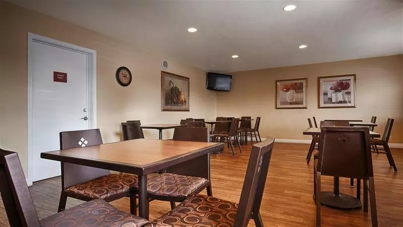 בית מלון כפרי Pleasant Inn