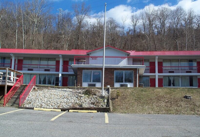 בית מלון כפרי Rodeway Inn