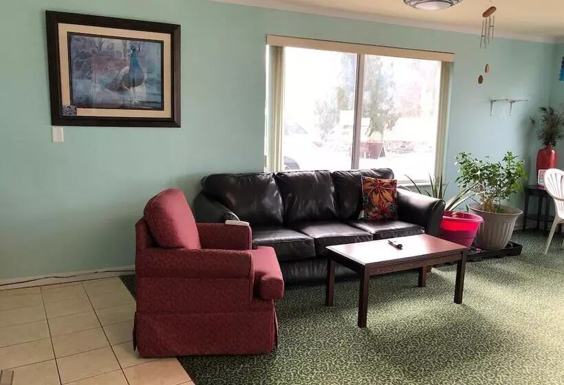 ホテル Rodeway Inn