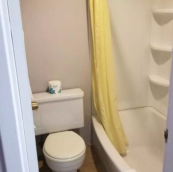 فندق Santa Fe Inn Pueblo