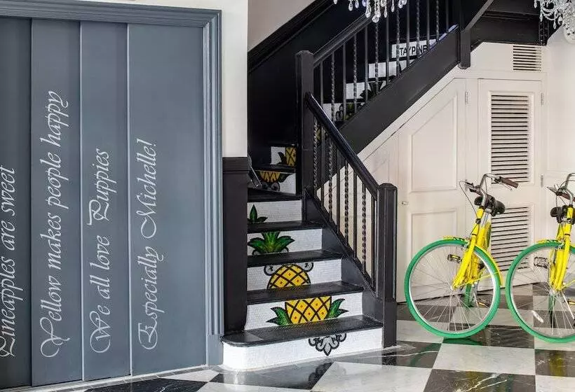 Staypineapple, A Delightful Hotel, South End