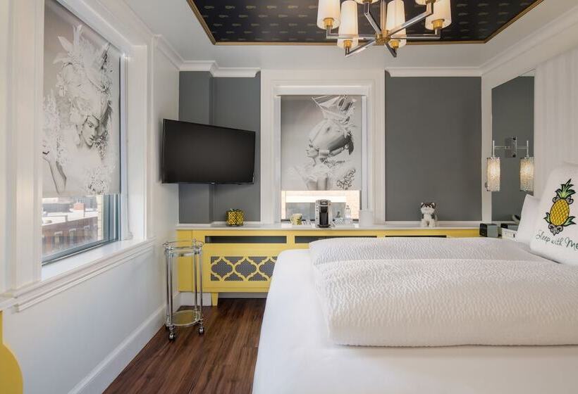 Staypineapple, A Delightful Hotel, South End