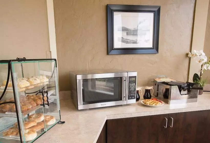 Отель The Dalles Inn