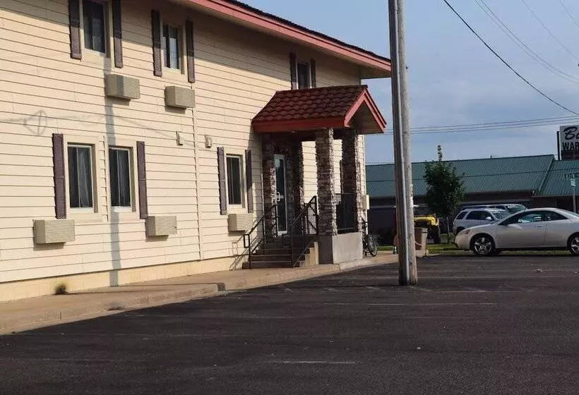 Motel Regency Inn And Suites