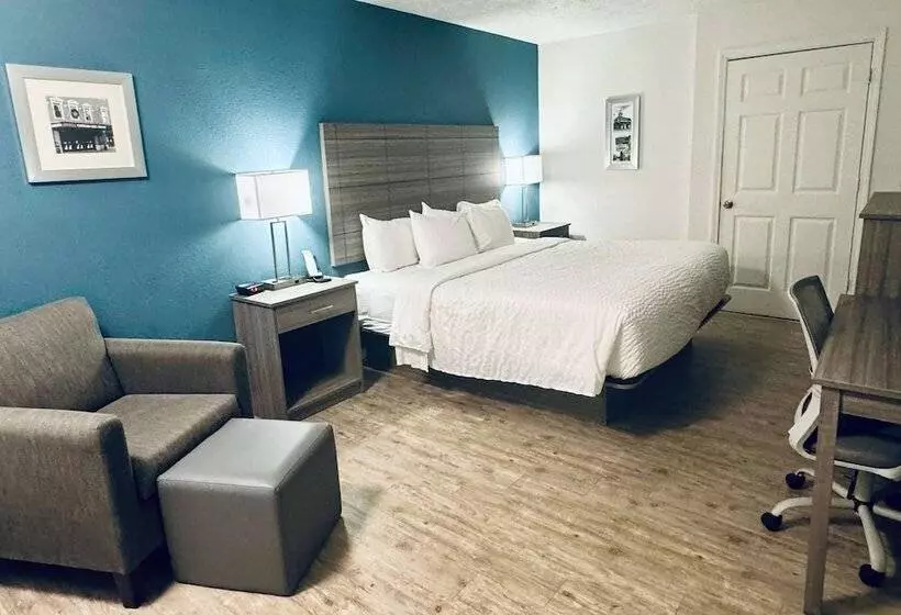 Hotel Ramada By Wyndham Lumberton