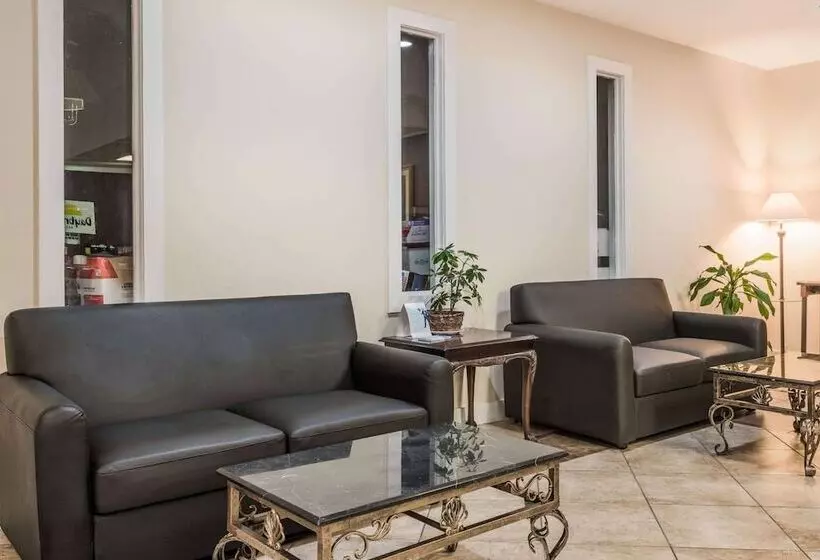 Hotel Ramada By Wyndham Lumberton