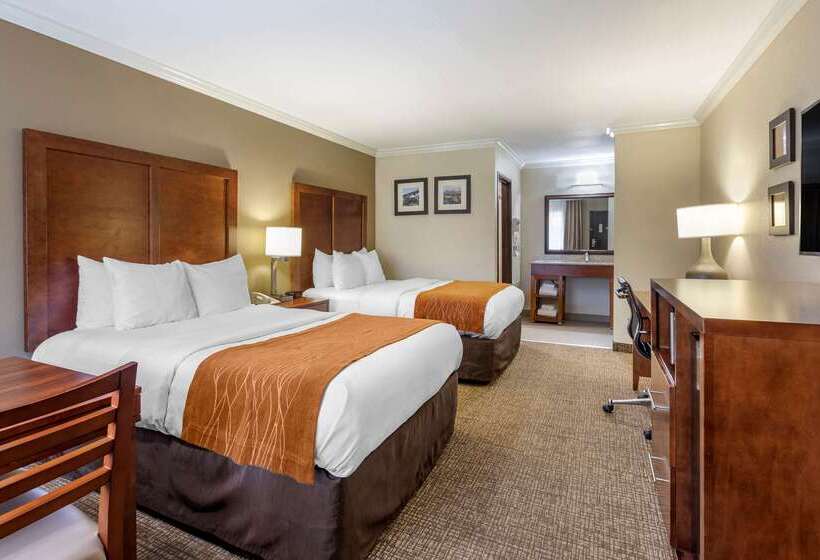 בית מלון כפרי The Hills Inn Eagle Rock Near Old Town Pasadena