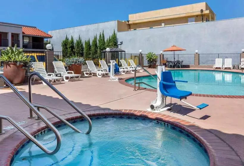 فندق The Hills Inn Eagle Rock Near Old Town Pasadena