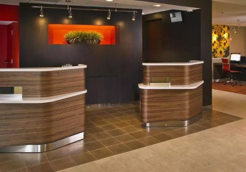 Hotelli Courtyard By Marriott Silver Spring North/white Oak