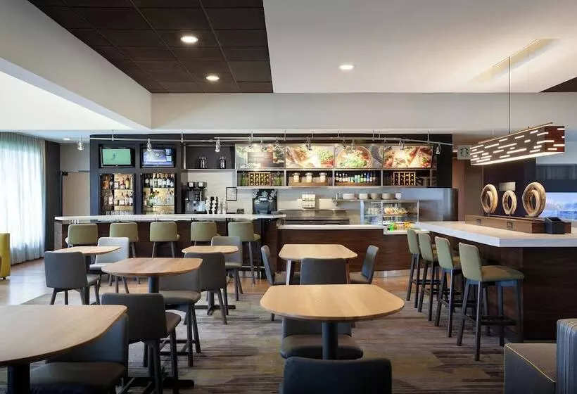 فندق Courtyard Tampa Westshore/airport