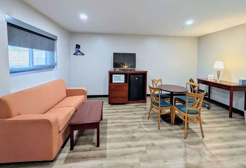 酒店 Days Inn By Wyndham Flagstaff I40