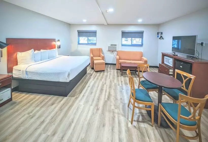 酒店 Days Inn By Wyndham Flagstaff I40