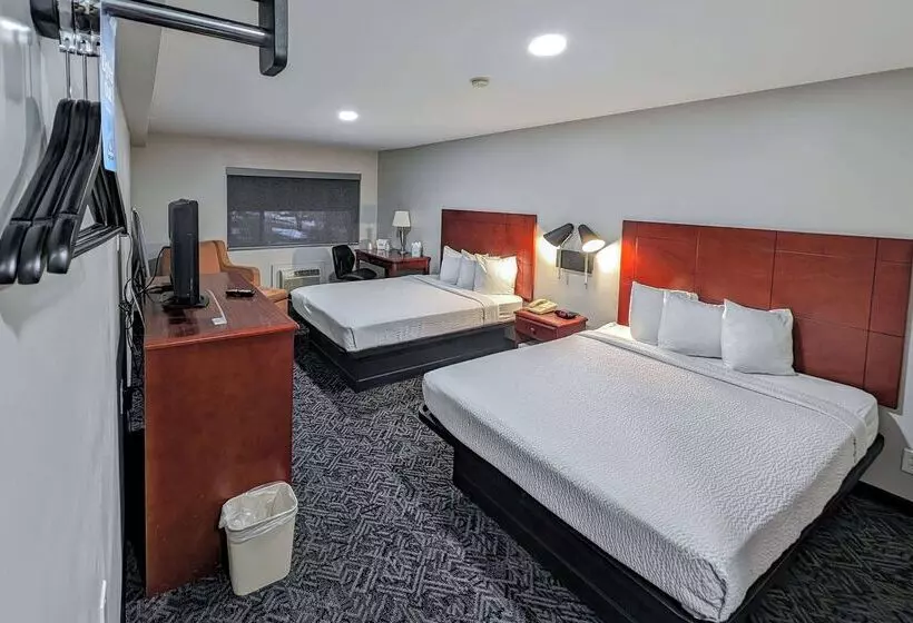 酒店 Days Inn By Wyndham Flagstaff I40