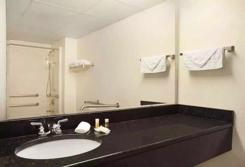 فندق Days Inn By Wyndham Kuttawa/eddyville