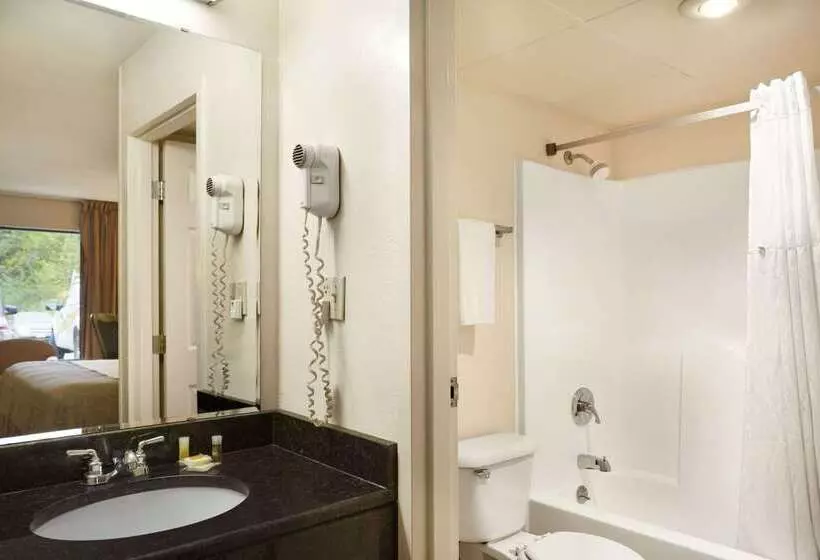 فندق Days Inn By Wyndham Kuttawa/eddyville