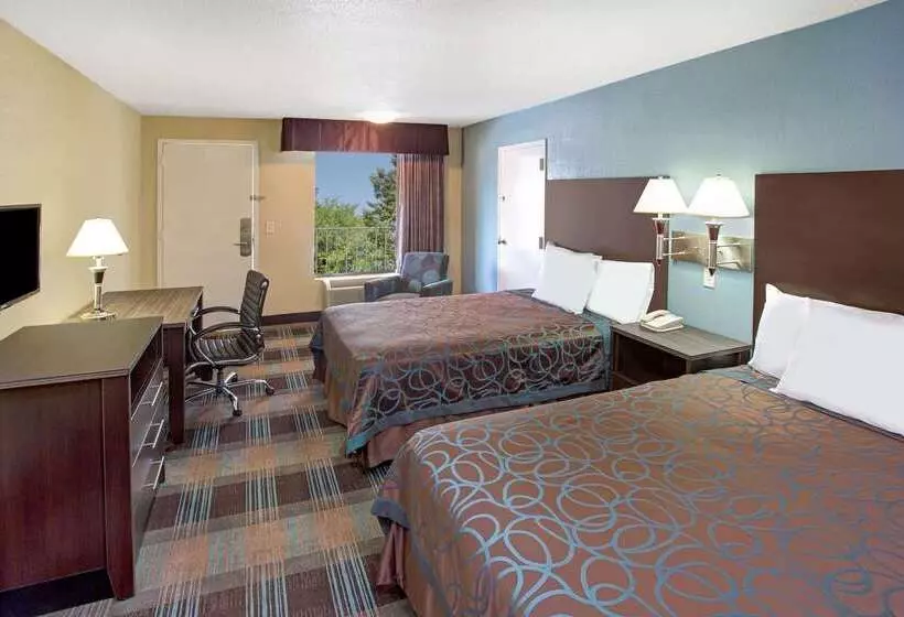 ホテル Days Inn By Wyndham Ladson Summerville Charleston