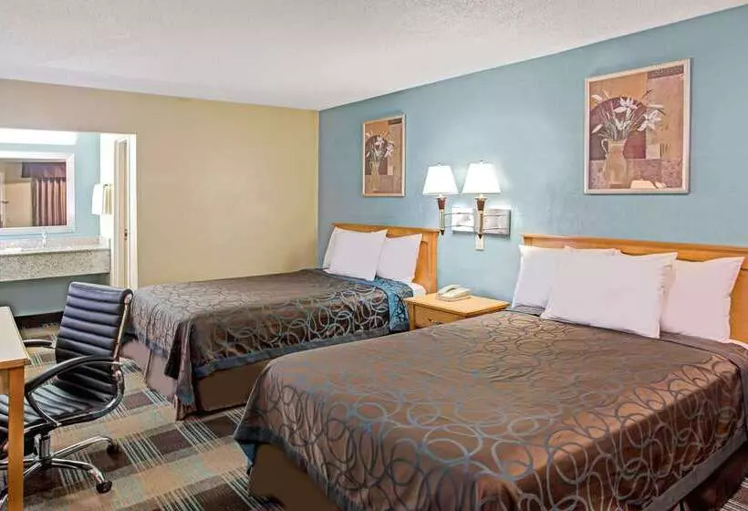 ホテル Days Inn By Wyndham Ladson Summerville Charleston