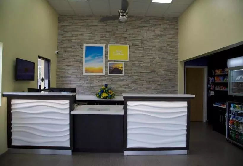 ホテル Days Inn By Wyndham Ladson Summerville Charleston