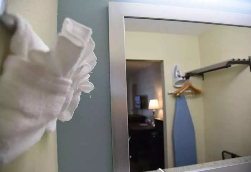 ホテル Days Inn By Wyndham Ladson Summerville Charleston