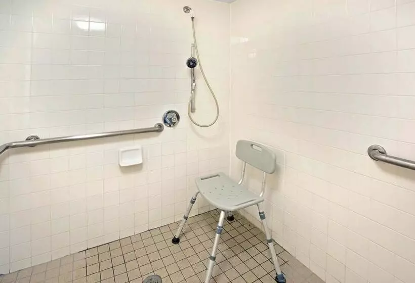 ホテル Days Inn Jacksonville South Near Memorial Hospital