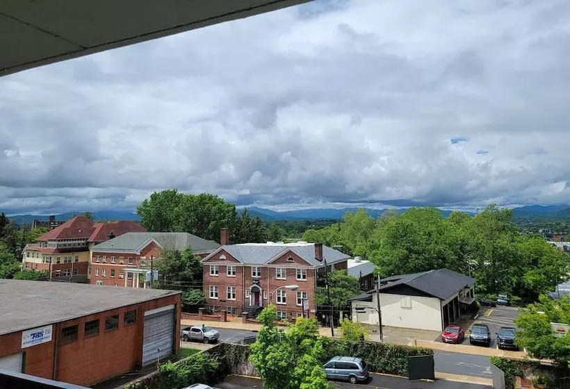 فندق Downtown Inn