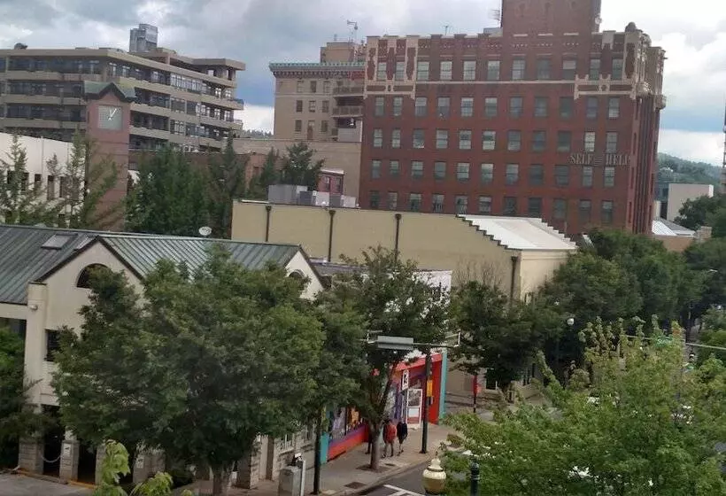 فندق Downtown Inn