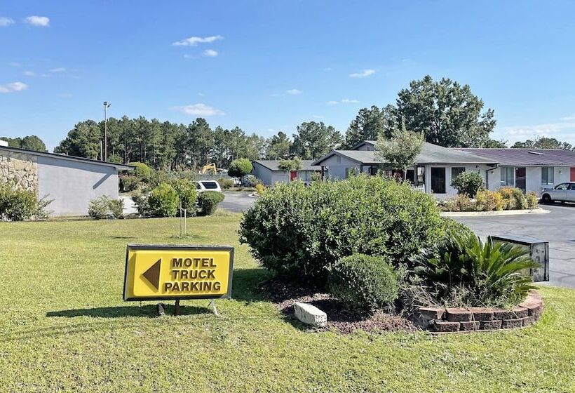 ホテル Express Inn Thomson