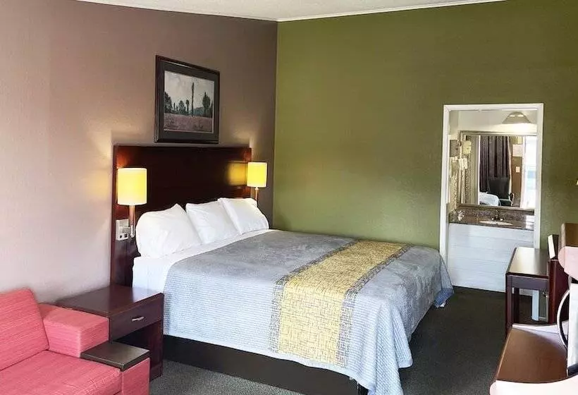 Отель Express Inn Thomson