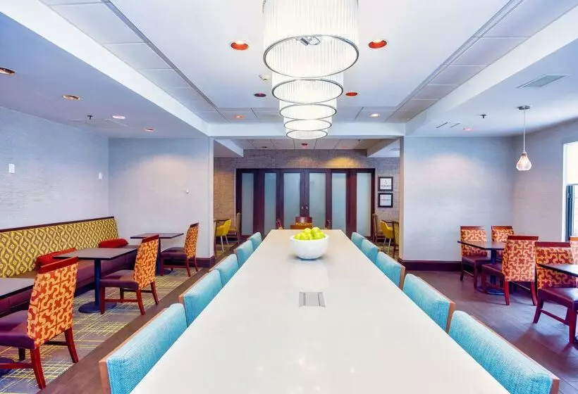فندق Hampton Inn Haverhill