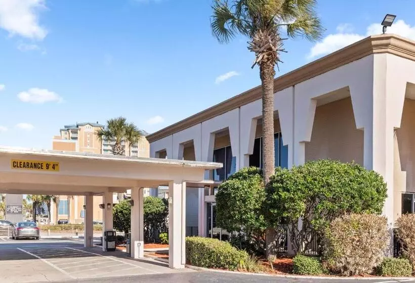 فندق Ocean Crest Inn And Suites