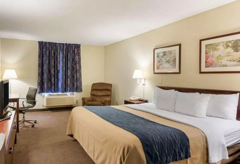 فندق Quality Inn University Area