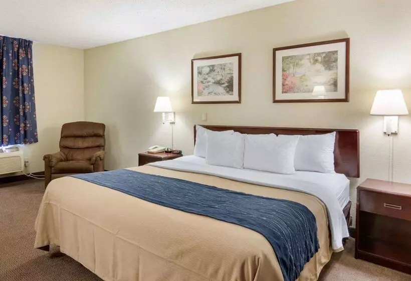 فندق Quality Inn University Area