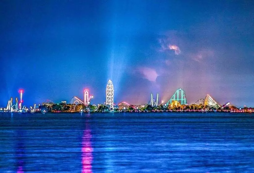 בית מלון כפרי Quality Inn Milansandusky