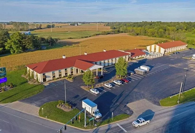 בית מלון כפרי Quality Inn Milansandusky