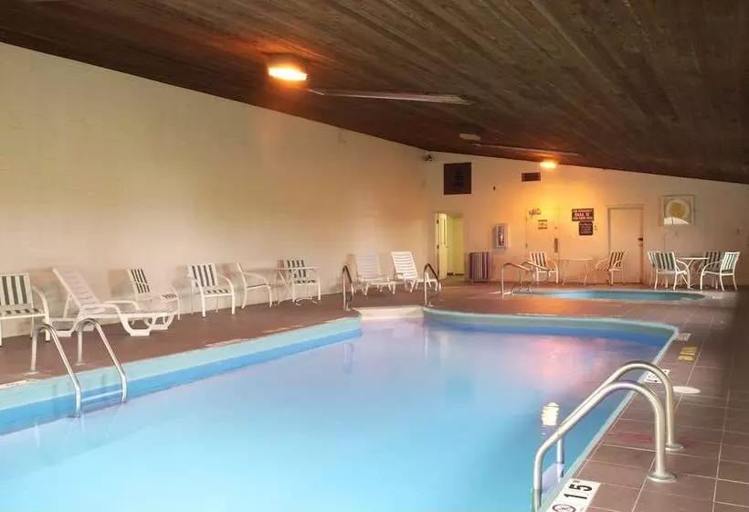 בית מלון כפרי Quality Inn Milansandusky